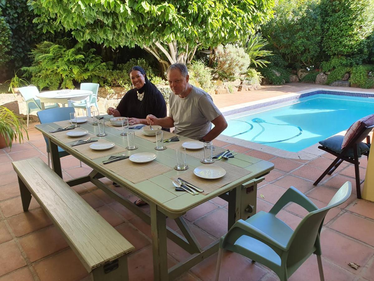 On Pinewood Guest House Cape Town Bagian luar foto
